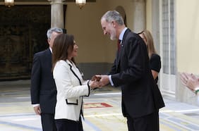 Familia Luksic recibe premio del rey de España por desarrollo del espacio empresarial iberomericano