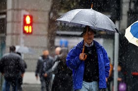 Lluvias dispares, cortes de luz y congestiones vehiculares marcaron jornada de precipitaciones en la zona central