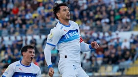 La eficacia del inagotable Fernando Zampedri le basta a la UC para saltar la valla ruletera y afirmarse en el Chile 2