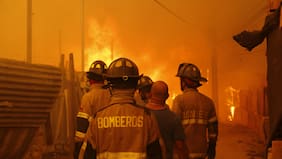 Balance nacional de incendios forestales: 3.696 siniestros activos y la región de Valparaíso concentra las principales alertas