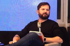 Boric insiste en críticas: recuerda polémica de Kast por investigaciones científicas y acusa que son vistas como “amenaza”