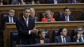 Corrupción y casos de acoso sexual en el PSOE: Pedro Sánchez enfrentado a “sus horas más críticas” en España