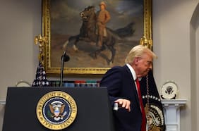 Trump estaría dispuesto a poner fin a ofensiva contra Irán incluso si persiste bloqueo en el estrecho de Ormuz