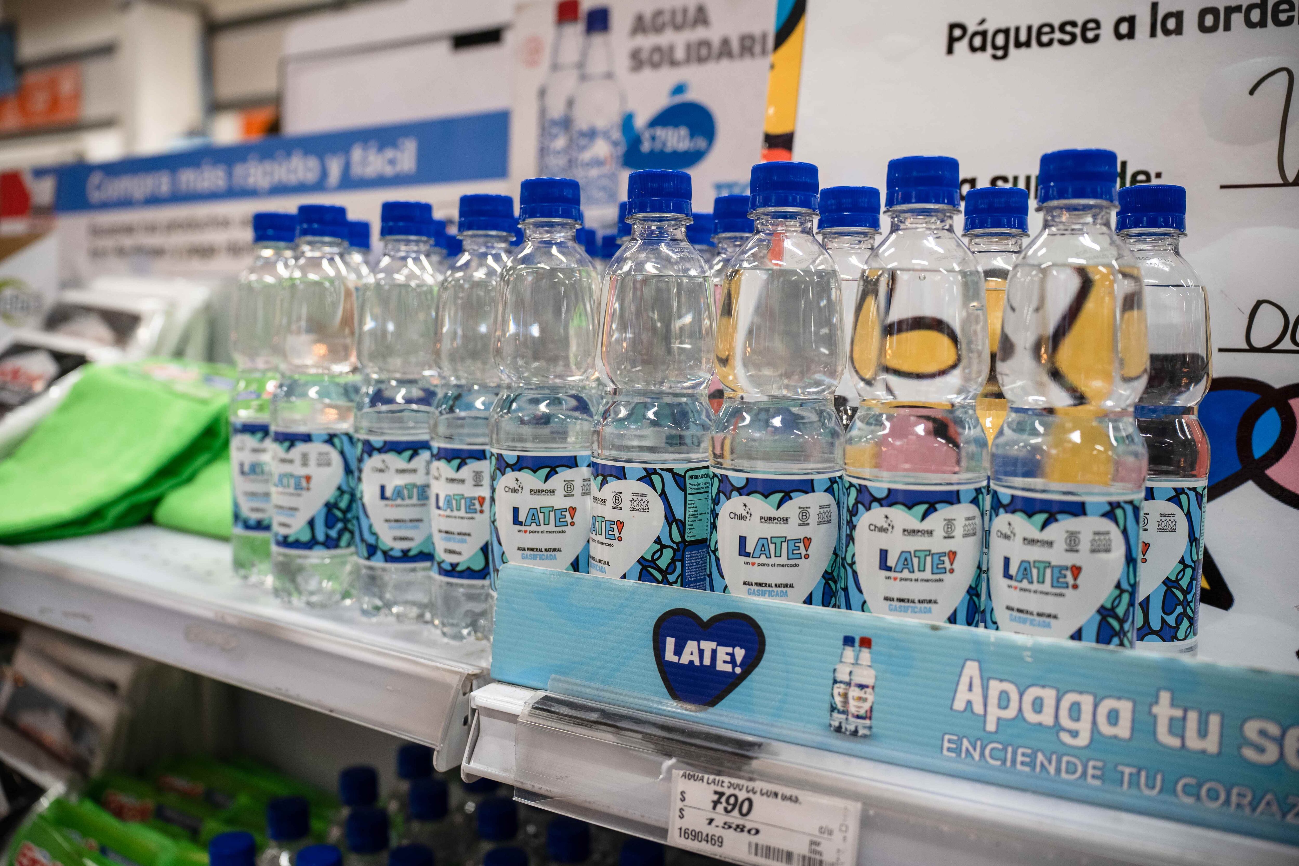 Entre la donación entregada a TECHO por compras solidarias de clientes Sodimac.