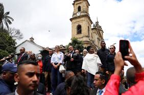 Petro pide al Congreso aprobar reformas y denuncia que es víctima de un “golpe blando” como sucedió con Castillo en Perú