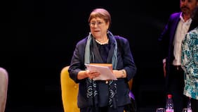 Bachelet vuelve a abordar decisión del gobierno de Kast de quitar apoyo a su candidatura a la ONU: “Son razones políticas”