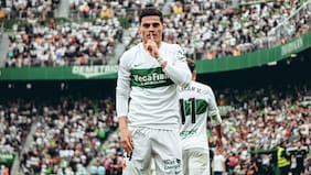 Un triunfo vital: Lucas Cepeda anota su primer gol en España ante el Valencia y saca del descenso al Elche