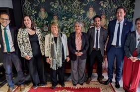 El zapato chino del socialismo democrático