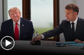 El particular saludo de Trump al llegar a la cumbre del G7