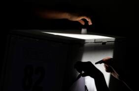 ¿Necesito permiso para ir a votar si mi comuna está en cuarentena o transición? Guía para votar este fin de semana