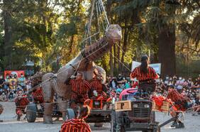 La Pichintún: el pasacalles con una marioneta gigante se presentará gratis en el MIM