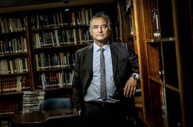 Juan Peribonio, la carta más probable del gobierno para presidir el CDE