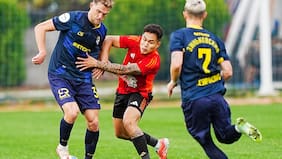 Con miras en su partido ante la Roja: Perú es goleado por el colista del fútbol ruso