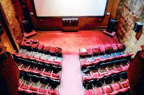 Columna de Alberto Fuguet: Adiós a todo eso (el gran paréntesis)