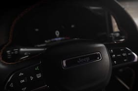 Stellantis muestra el interior del nuevo Commander, el Jeep sudamericano de tres filas y motor turbo
