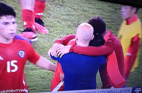 El llanto de Damián Pizarro tras el empate de la Roja ante Uruguay