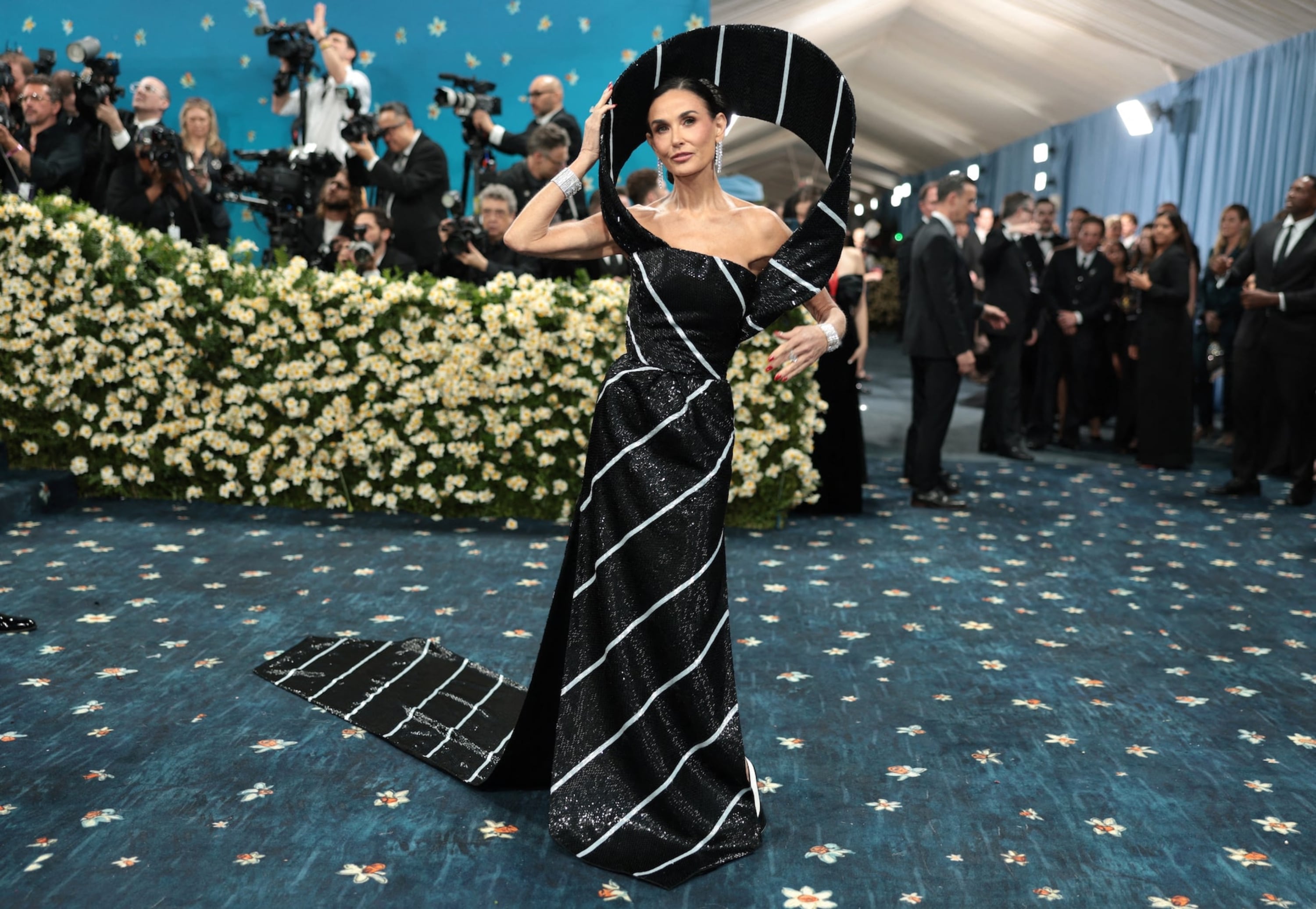 Fotos: estos fueron los looks más destacados de la MET Gala 2025. Foto: Demi Moore.