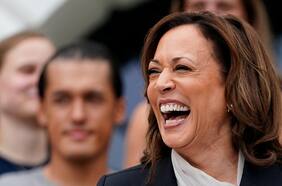 Harris consolida su candidatura: logra recaudación récord y suficiente número de delegados para ganar nominación