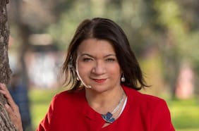 Pizarro, la díscola: militantes DC buscan llevar a alcaldesa de La Pintana al TS tras apoyar a Piergentili (PPD)