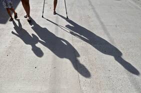 La mayoría duerme en la calle, ha estado en necesidad de alimentos y no tenía casa propia en su país. La precaria situación de los venezolanos que migran caminando