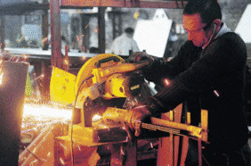 El mercado eleva por noveno mes consecutivo la proyección del PIB 2021, prevé otro Imacec de dos dígitos, pero se dispara el cálculo de la inflación