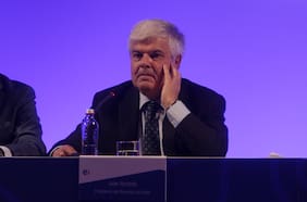 Presidente de Entel critica regulación del sector y llama a retomar el camino que fomenta la libre empresa