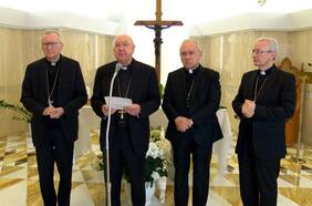 Así el Vaticano comunicó la muerte del Papa Francisco