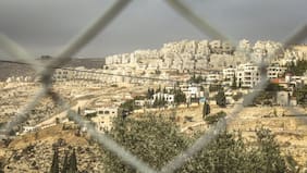 Israel sigue con su plan de asentamientos condenado internacionalmente y licita construcción de viviendas al este de Jerusalén
