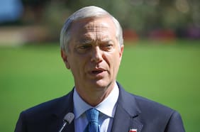 Kast en almuerzo para líderes internacionales: agradece asistencia al rey Felipe VI y le extiende invitación a la Antártica