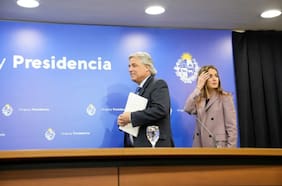 Audios, pasaporte y un narcotraficante: el escándalo que forzó la renuncia del canciller uruguayo