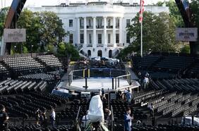 Trump celebra su cumpleaños 80 con un evento de artes marciales mixtas de la UFC