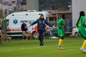 José Letelier: “Lo que estas jugadoras han hecho en el fútbol femenino es imborrable para Chile”