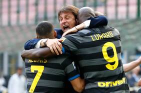 Alexis genera el cambio y guía a un Inter que ya acaricia el Scudetto