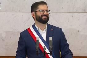 “Está bien que haya debate, que haya aspereza”: Presidente Boric desdramatiza críticas al gobierno por parte de candidatos oficialistas