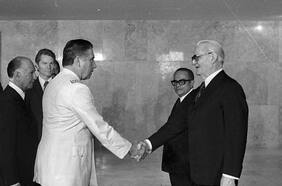 Brasil y el golpe de 1973: libro detalla intervención de ese país en la caída de Allende y la posterior ayuda a Pinochet