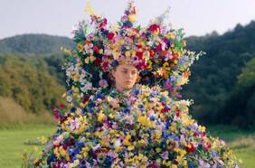 El vestido de la Reina de Mayo de Midsommar se subastó por $65 mil dólares