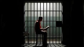 Novelas eróticas y libros de autoayuda: ¿Qué leen los presos en las cárceles chilenas?