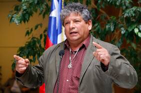 René Alinco califica de “calumnias” insinuaciones de hálito alcohólico realizadas en su contra por Mirosevic y jefe de bancada del PPD