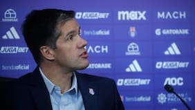 Michael Clark apelará a la histórica sanción de la CMF y descarta su salida de la presidencia de la U. de Chile