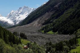 Cómo quedó un pueblo completo sepultado por el derrumbe de un glaciar en Suiza