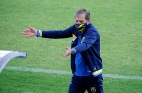 La furia de Eduardo Acevedo: “Acá hay cosas que son extrañas”