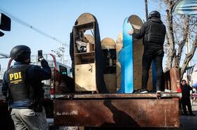 Cuatro casinos clandestinos allanados: PDI y Fiscalía realizan operativo que dejó 17 detenidos