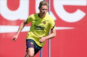 De Jong se suma al incendio: “Es un caos, están pasando muchas cosas”