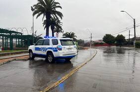 Indagan homicidio frustrado en San Antonio: hombre fue baleado por desconocido en plena plaza de Llolleo