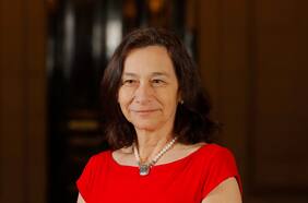 Rosanna Costa, en la voz de sus pares