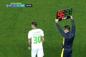 Castillo debuta en el Juventude y juega su primer partido oficial tras 601 días