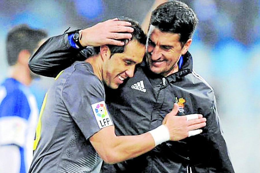 Navajas y Claudio Bravo, en la Real Sociedad.