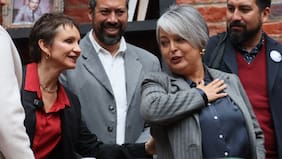 Jara se reúne con Tohá y figuras de la ex Concertación, en medio de discusión por “cambios” en campaña del balotaje