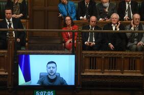 Zelensky modera postura sobre acceso a OTAN y se abre a un acuerdo con Rusia sobre Crimea y el Donbás