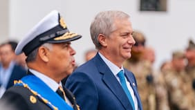 Kast llama a líderes políticos a “recuperar el amor por Chile” durante conmemoración de las Glorias Navales